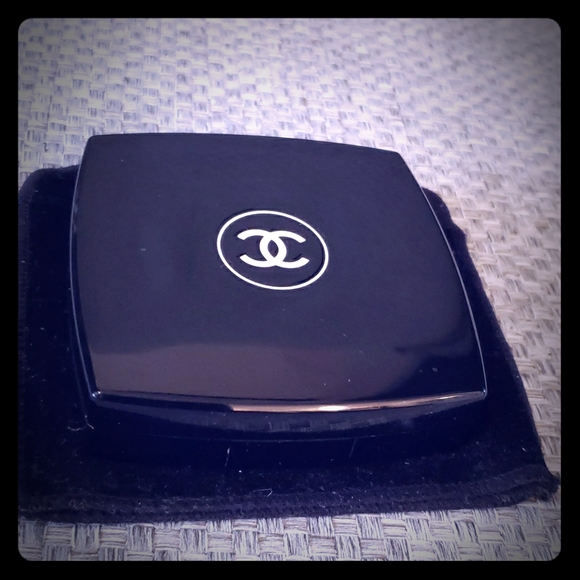CHANEL Other - Chanel Les 4 Ombres Quad Eyeshadow